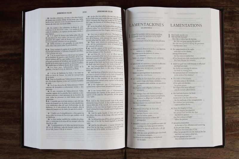 Biblia Bilingüe Reina Valera 1960 - Image 4